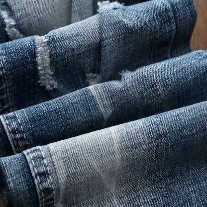 Jeans Rasgados de Cor Clara para Homem – Corte Slim Desgastado