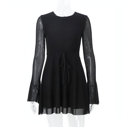 Vestido de Malha Justo com Decote Redondo e Mangas Compridas